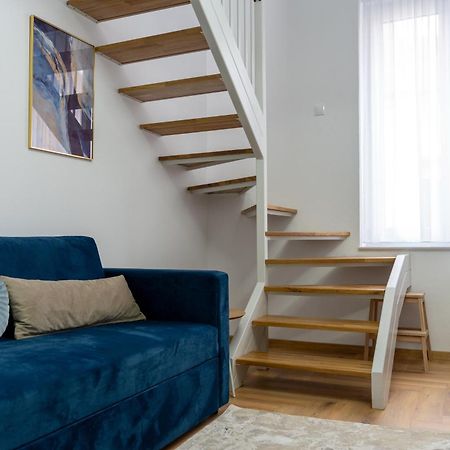 Poema Apartment Oradea Bagian luar foto