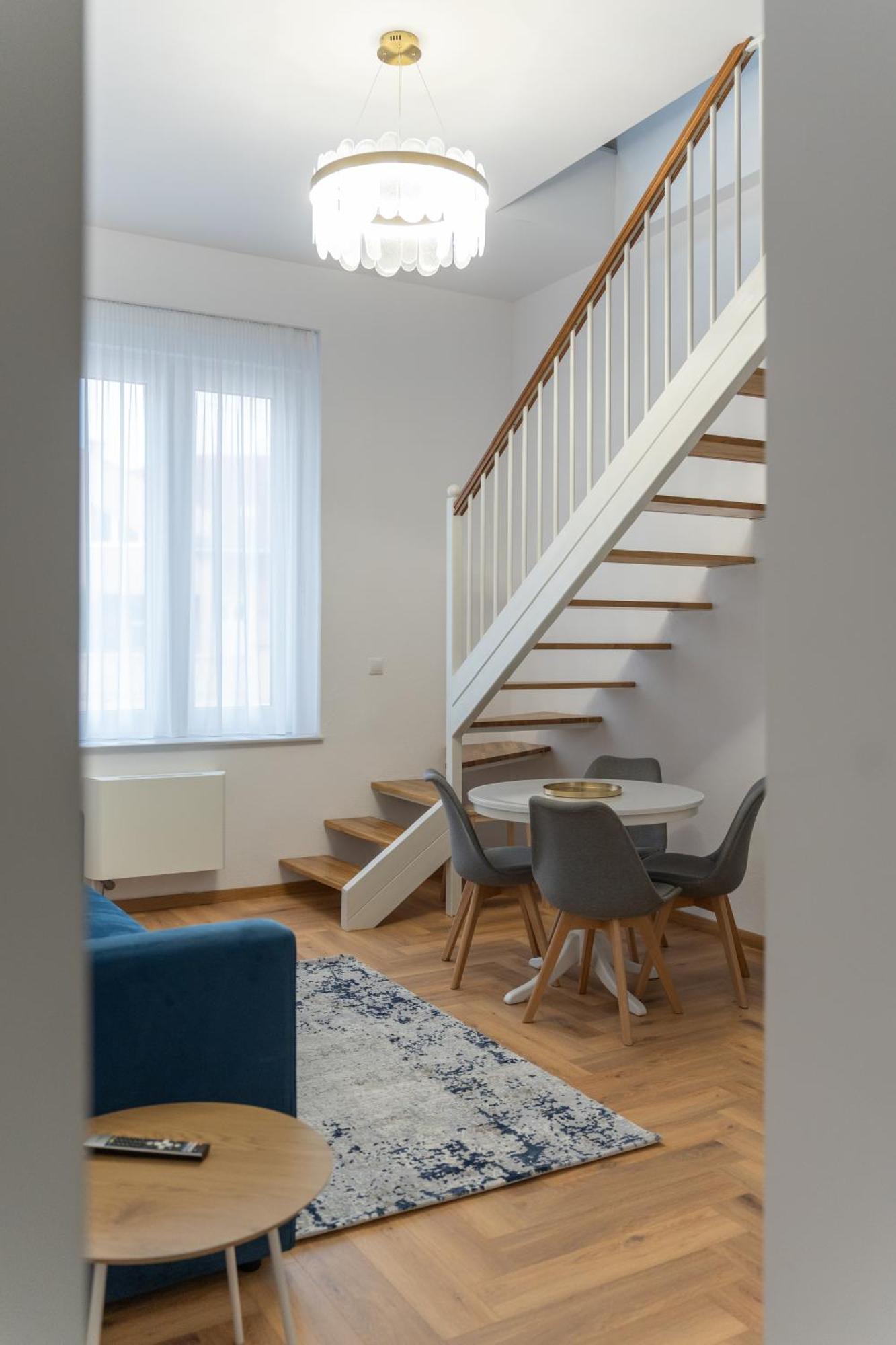 Poema Apartment Oradea Bagian luar foto